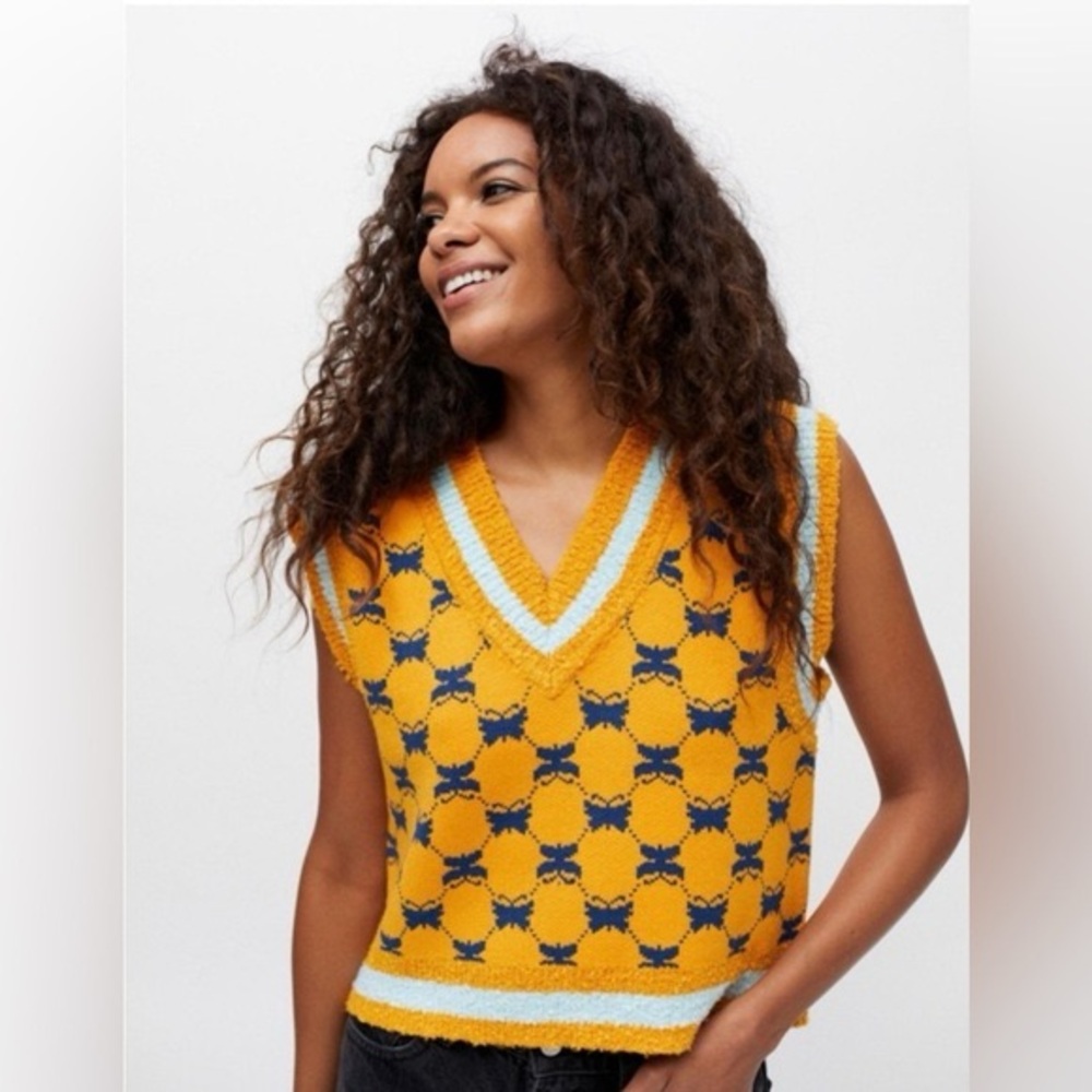 NWOT Urban Outfitters Yellow and Blue V-Neck Sweater Vest